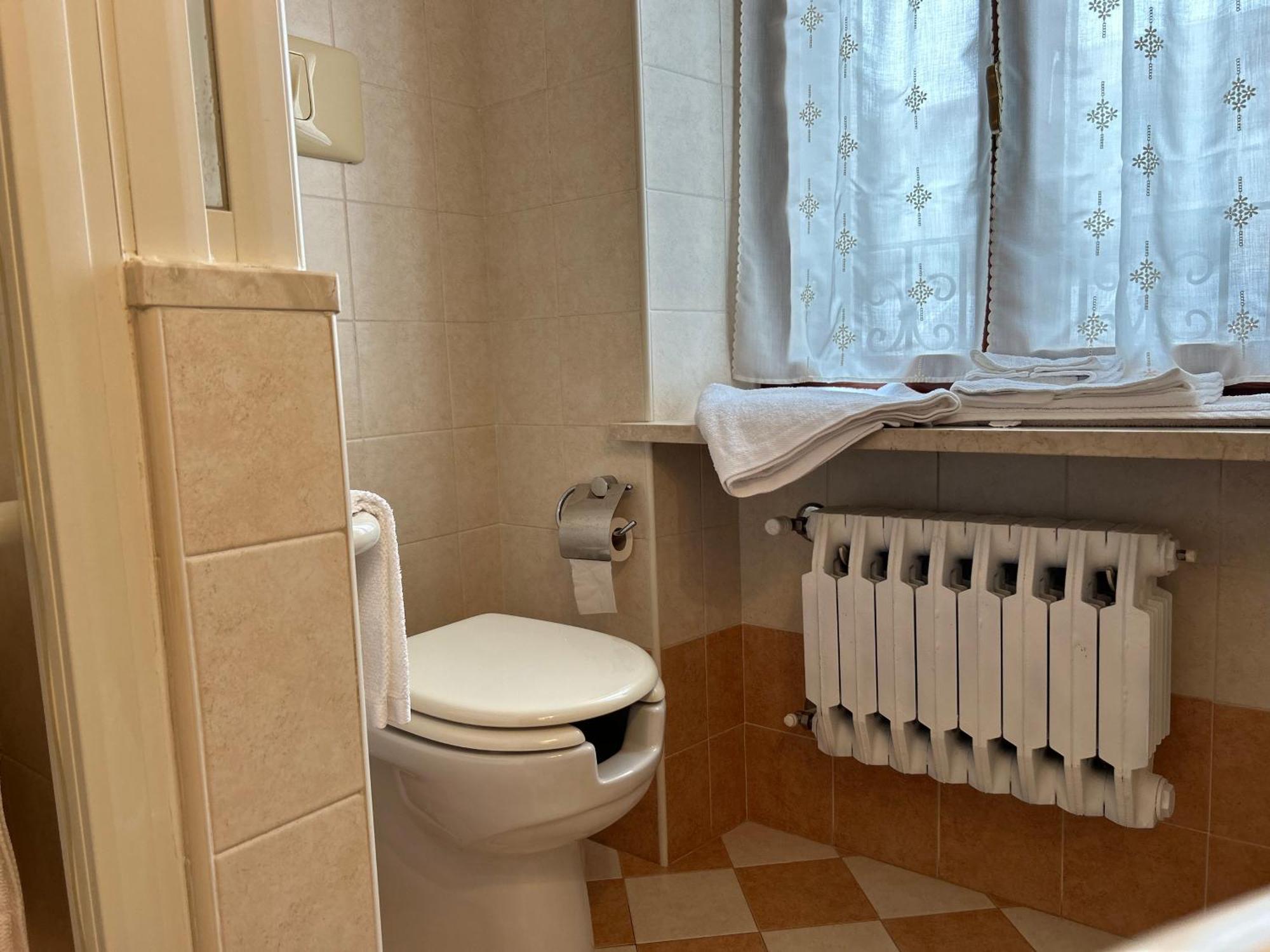 Casa Del Ciliegio Villa Valeggio sul Mincio Eksteriør bilde