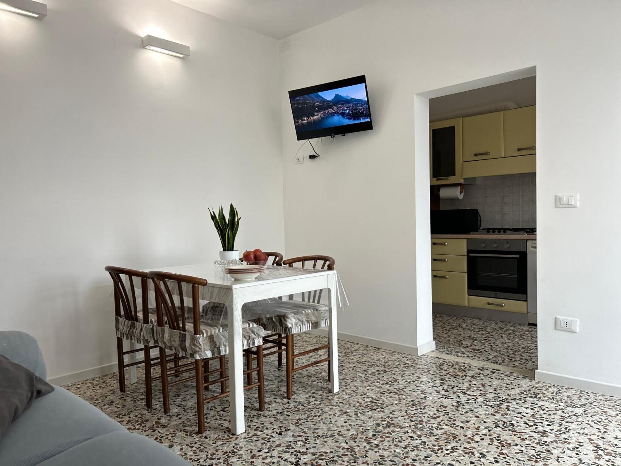 Casa Del Ciliegio Villa Valeggio sul Mincio Eksteriør bilde